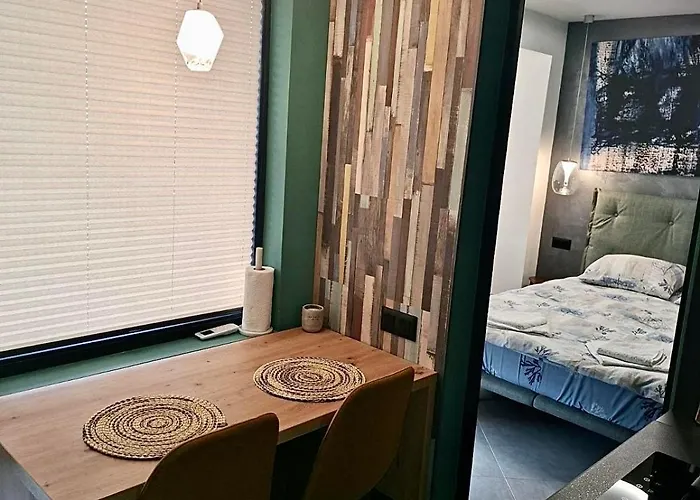 арт център וארנה