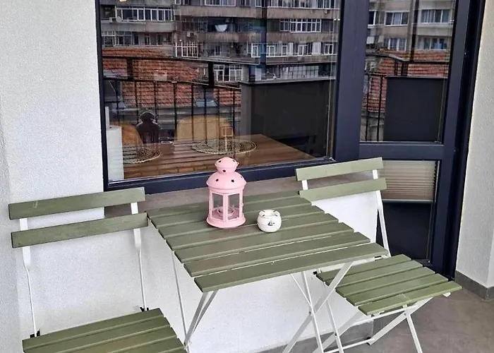 арт център * וארנה